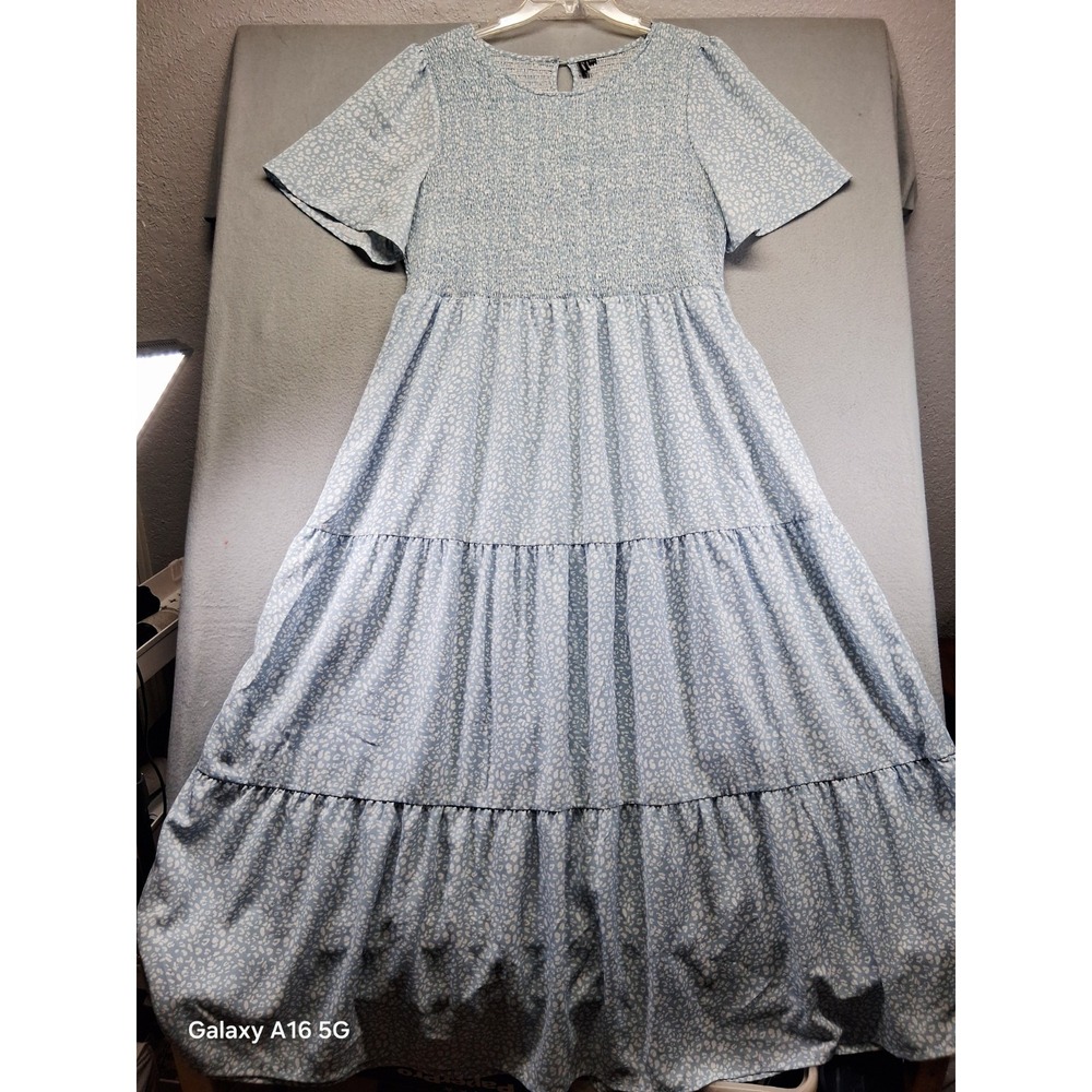 Zattcas Women Long Sunday Dress Blue /White Strechy Chest Size XXL